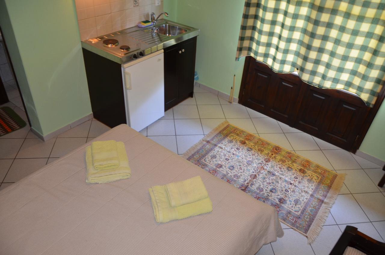 Hotel Maria Hriszí Amudiá Kültér fotó